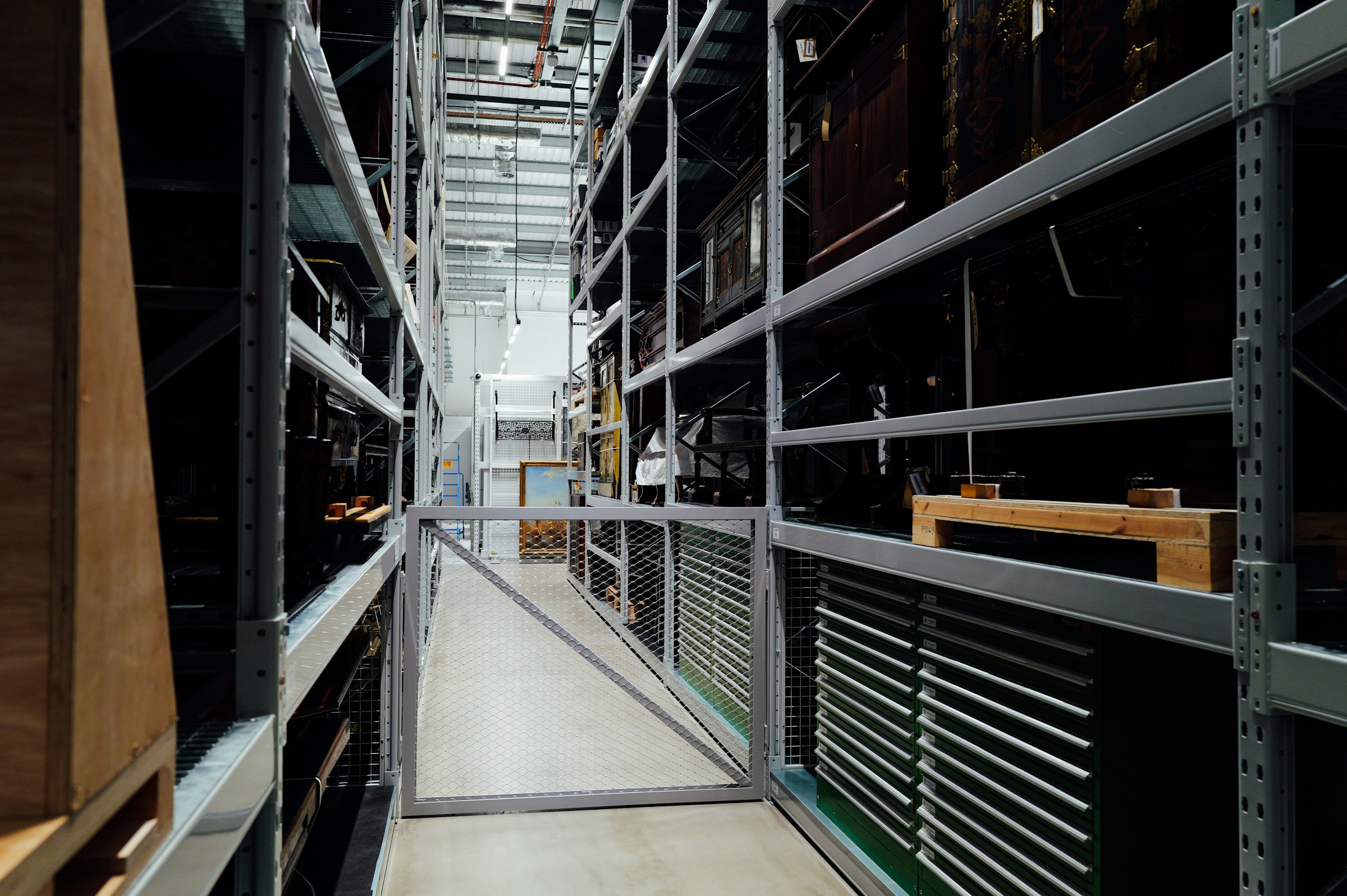 Precise spatial measurements make all the difference when assembling home storage